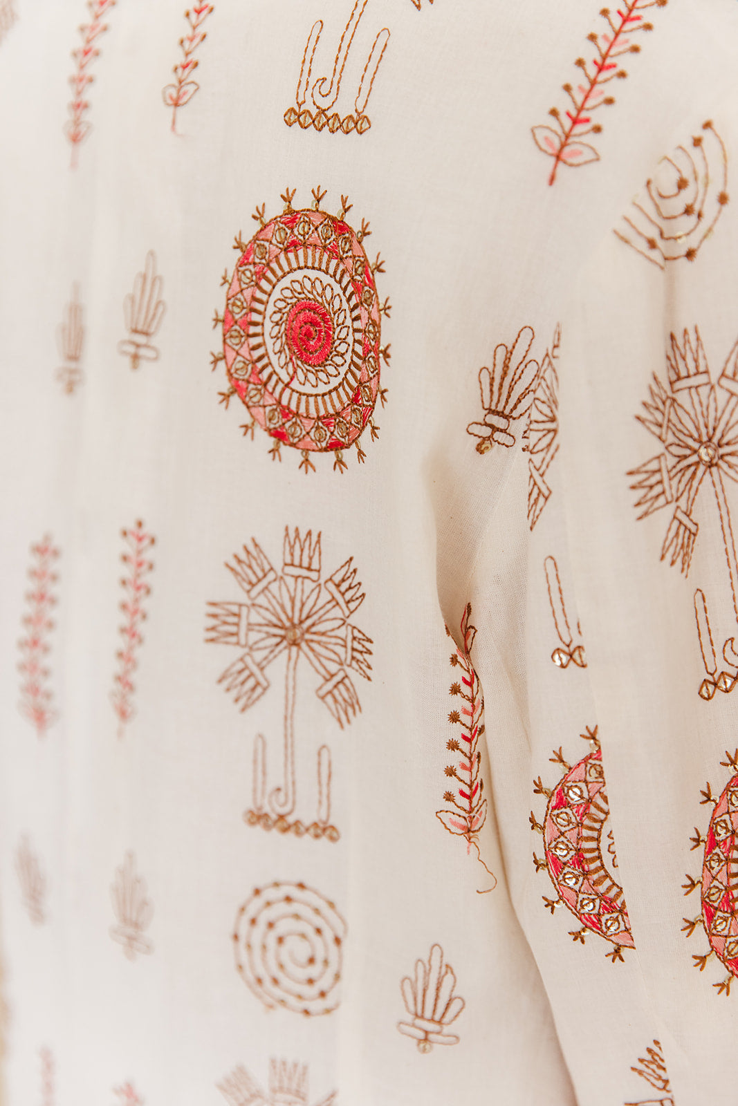 Cameo Short Jacket in Temple Embroidery